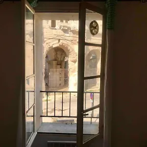 Appartement Face Aux Arenes, Arles
